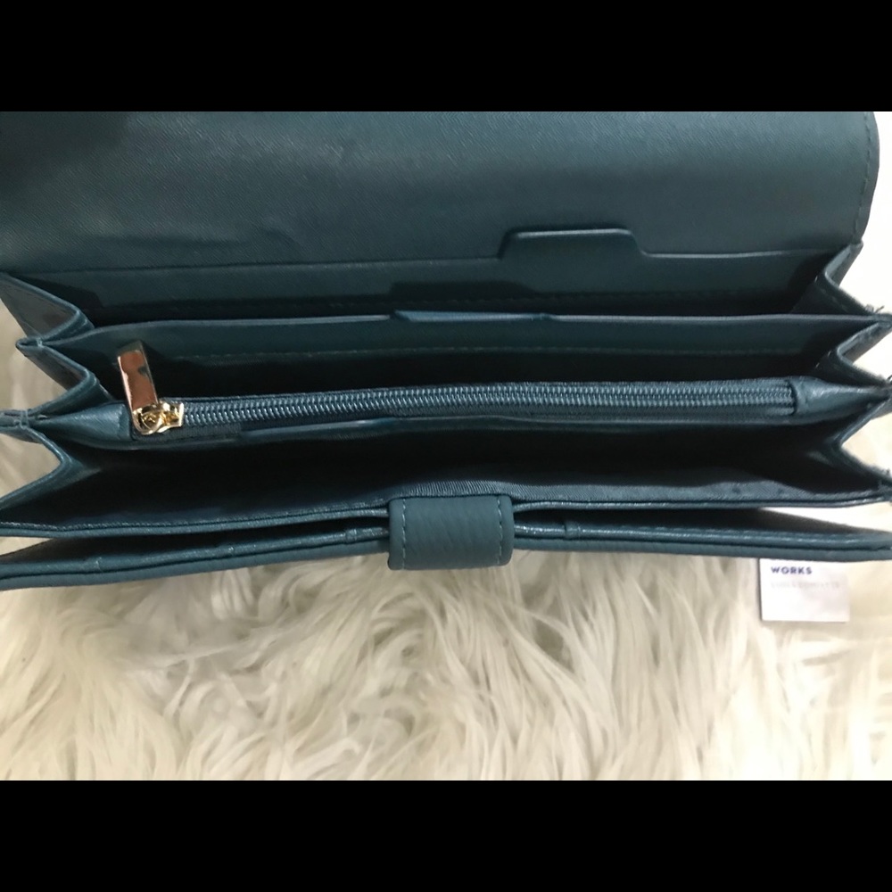 💛 Teal RFID-Blocking File Wallet 💛 - Picture 3 of 7